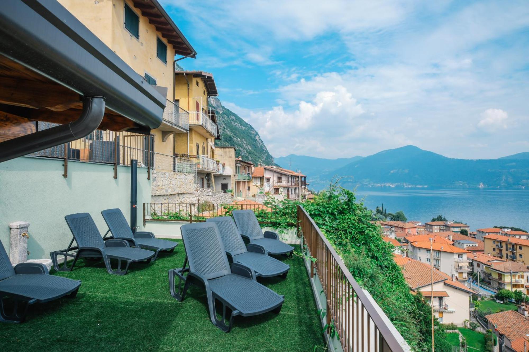 Terrazza Sulle Mura Predore Luaran gambar